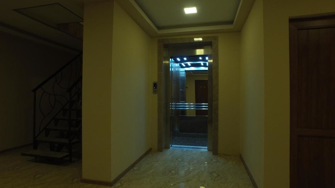 Отель Gudauri Hut Hotel Гудаури-23